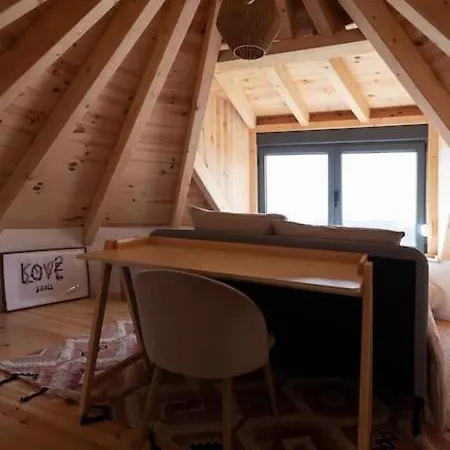 別荘 The Mill 98 - A Cozy Getaway By The Coast *